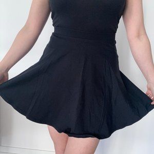 Black High-Waisted Stretchy Flared Skirt
